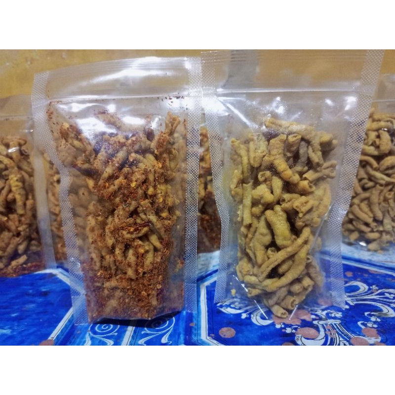 

usus crispy pedas setan original