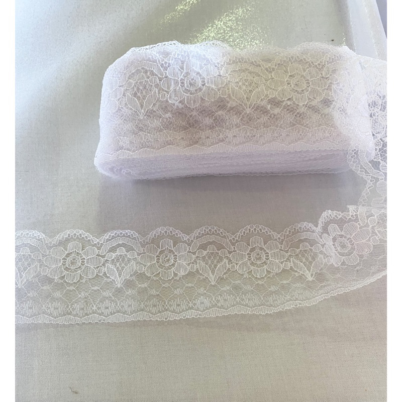 Renda Cinderella putih 25 yards / renda air