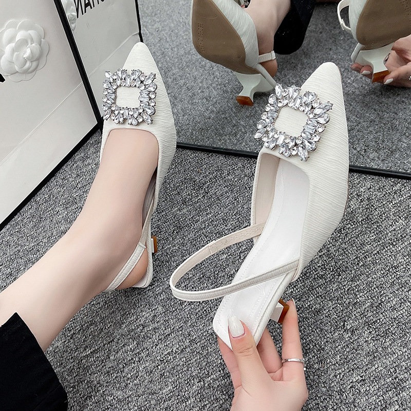 Sepatu Hak Tinggi Wanita 3CM Sandal Elegan Sepatu Kristal Sepatu Tunggal Wanita Korea