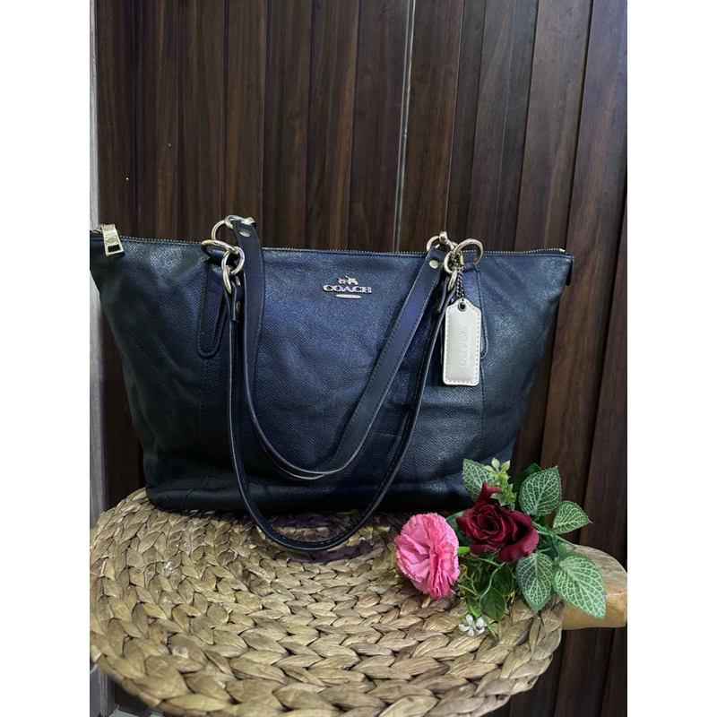 Coach Kelsey Large Pabble leather Preloved SOLD