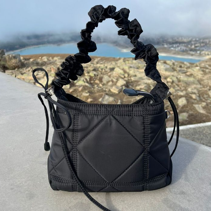 Tas Pundak Selempang CARLYN Original ADA SERIAL NUMBER Reeve Shoulder Bag Hitam Lilac Ungu Soft Blue