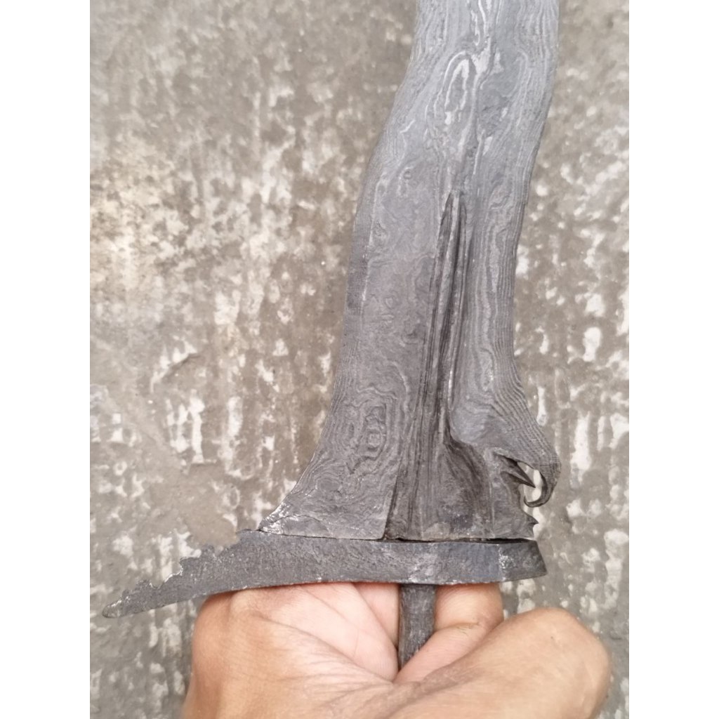 Keris Panimbal luk 9 pamor Pedaringan Kebak
