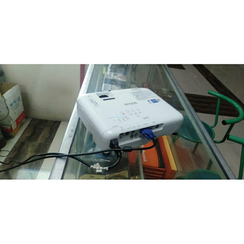 proyektor epson eb x51 second