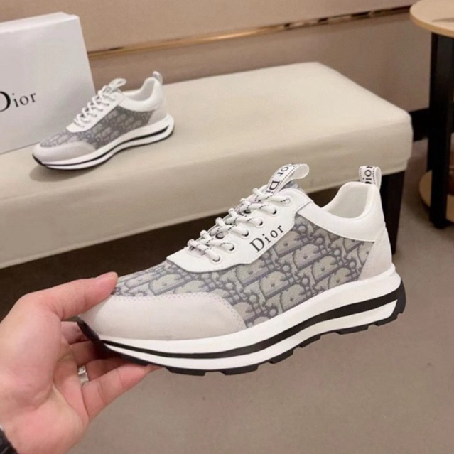 sepatu sneakers pria d10r putih terlaris import,sepatu pria putih 2310
