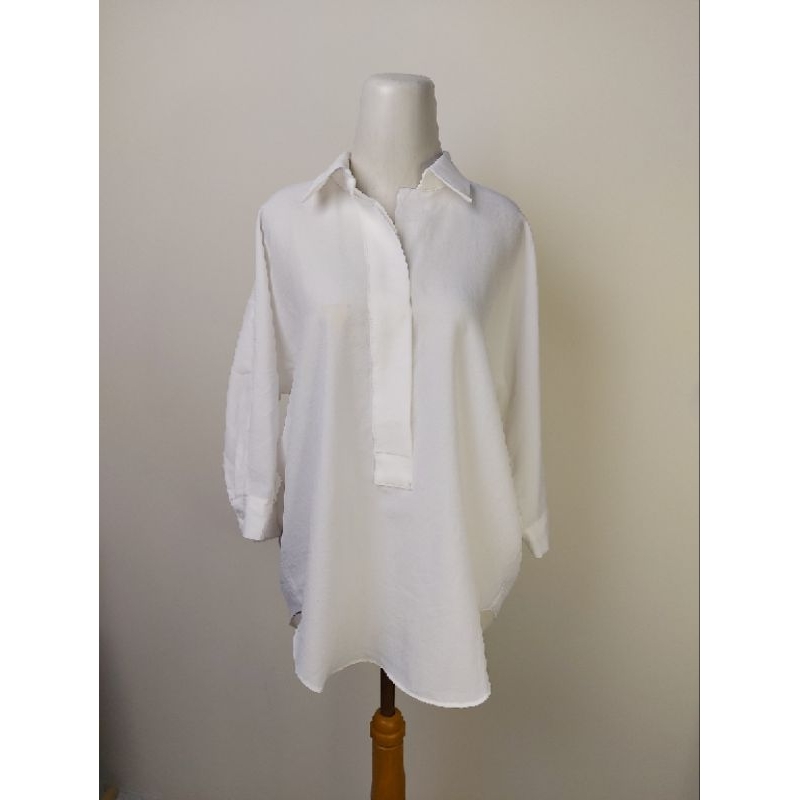 Vivian Lee Kemeja Wanita Putih PL