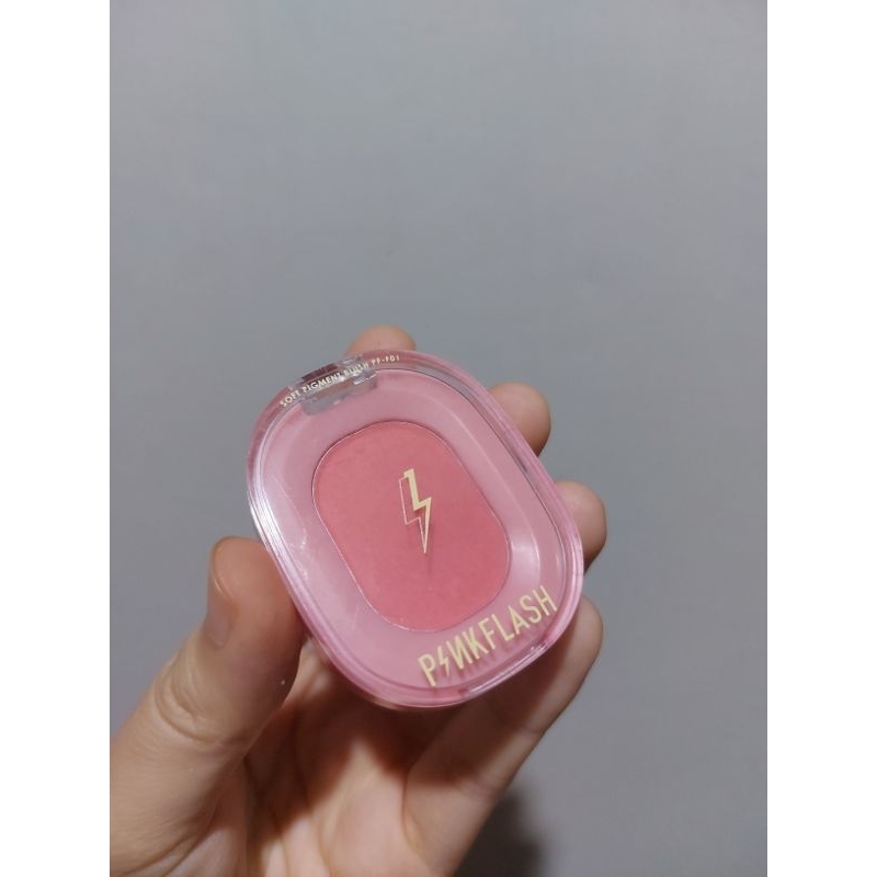 blush pink flash