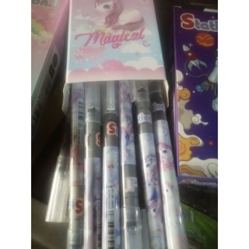 

Pulpen isi banyak 12pcs motif Unicorn dan Astronot