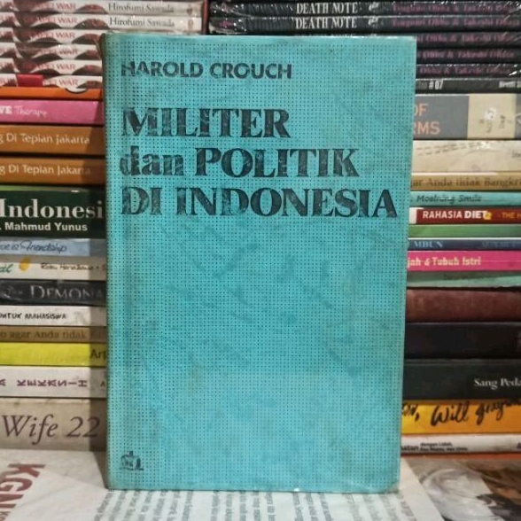 Buku Original MILITER dan POLITIK DI INDONESIA Harold Crouch Hard Bekas