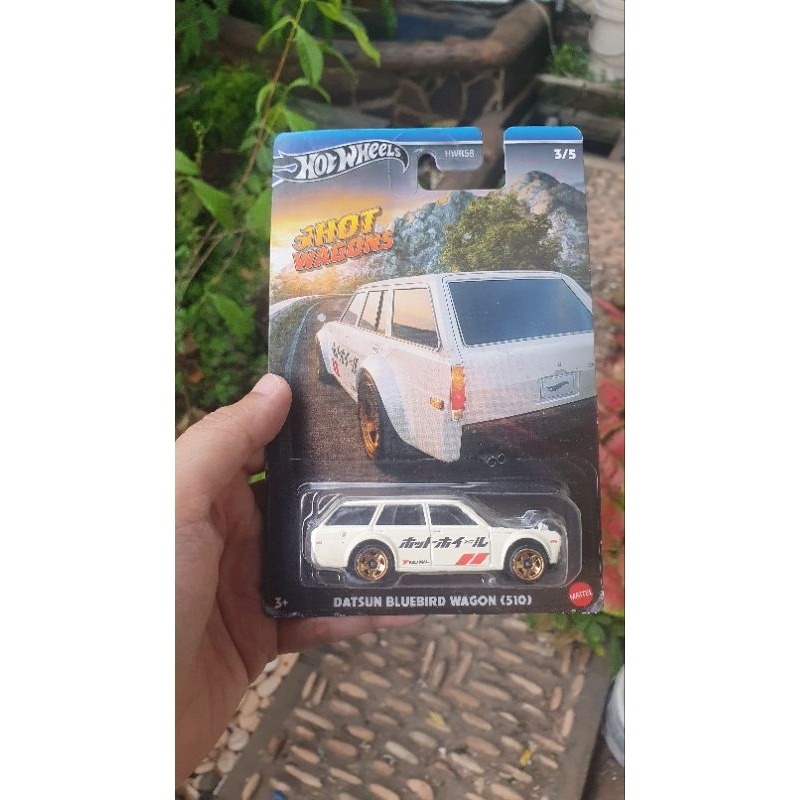 hotwheels datsun wagon