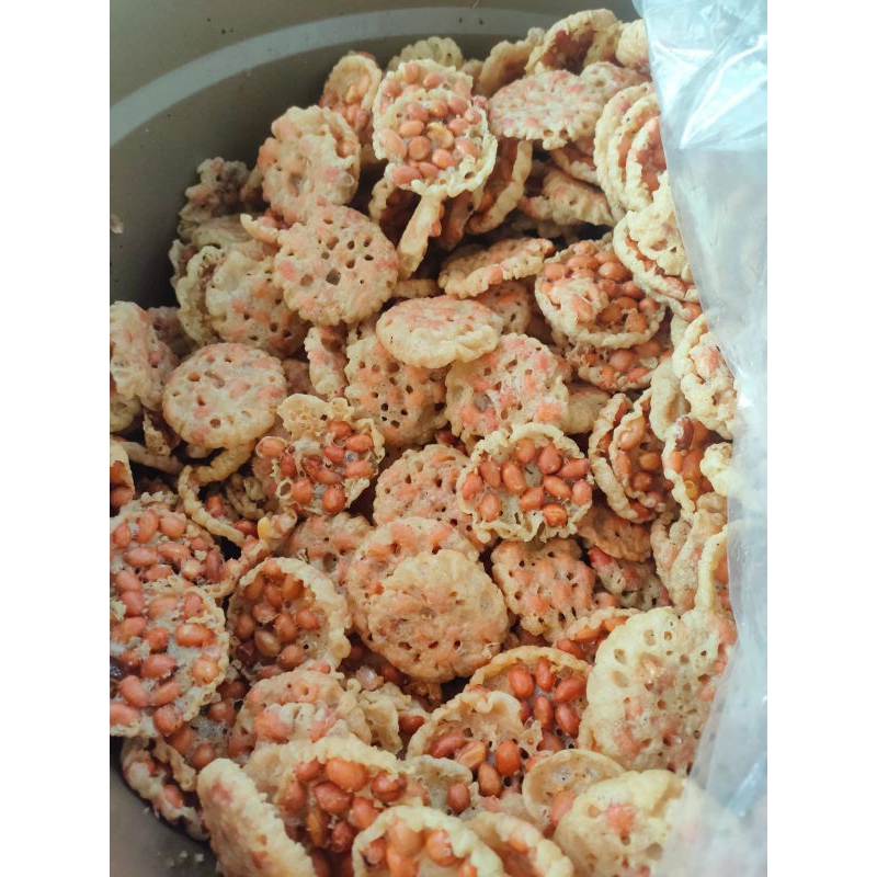 

Peyek Kacang mini Premium Full kacang