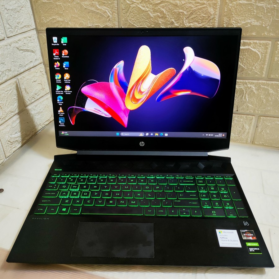 Hp pavilion gaming 15 Ryzen 7 4800H ram 32 dobel ssd 512/512 vga gtx 1660Ti Radeon graphics w11