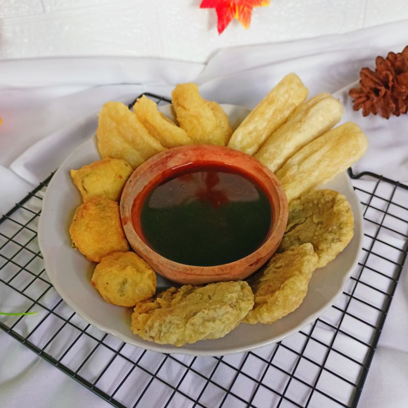 

Pempek Ikan Asli Palembang/Pempek Palembang isi 10pcs/Frozen Pempek Kulit