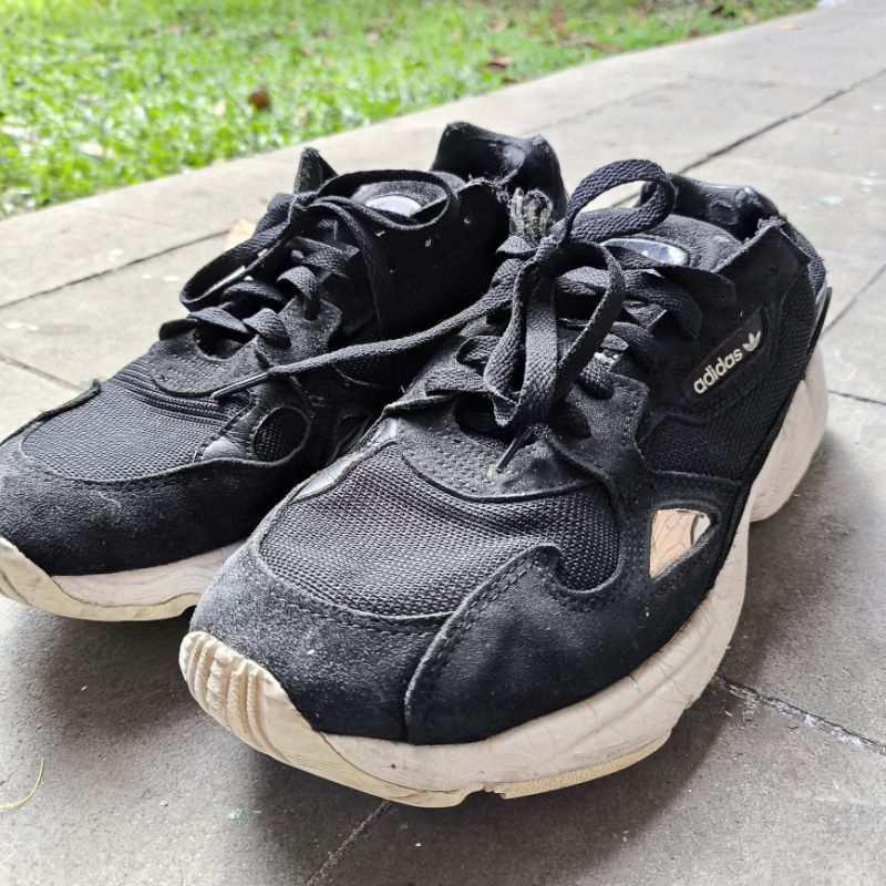 Adidas Torsion Black White 44