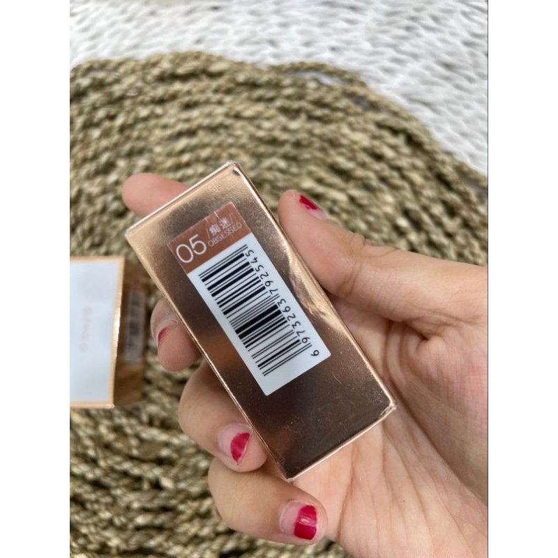 o.two.o, lipstik, eyeshadow