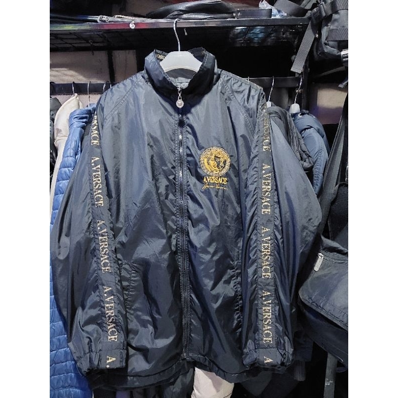 JAKET VERSACE WB HITAM