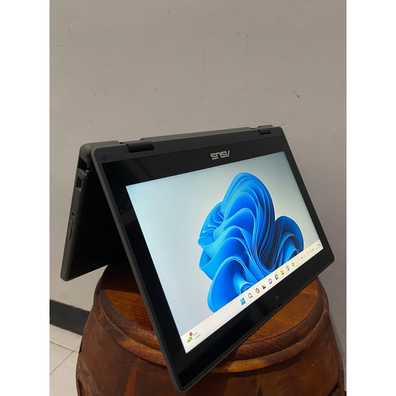 Asus BR1100FK (Touchscreen)