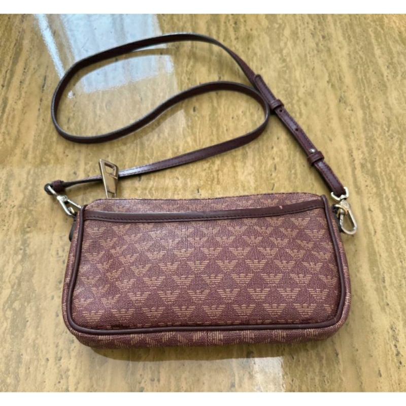 Sling Bag Emporio Armani Preloved