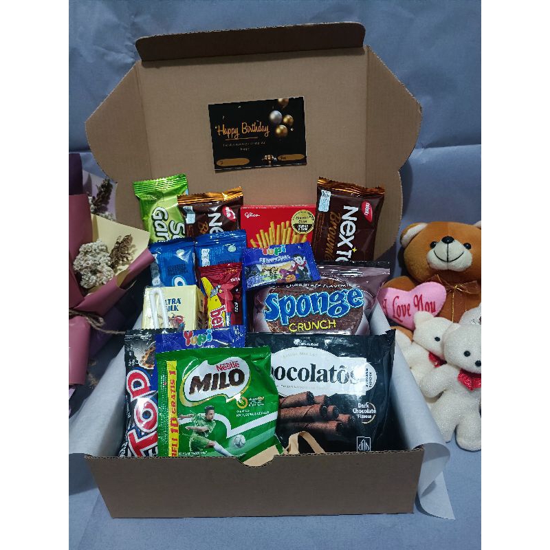 

HAMPERS SNACK BOX - Hampers Snack - Gift Box Snack - Kado Hadiah - Hadiah Wisuda/Ulang Tahun