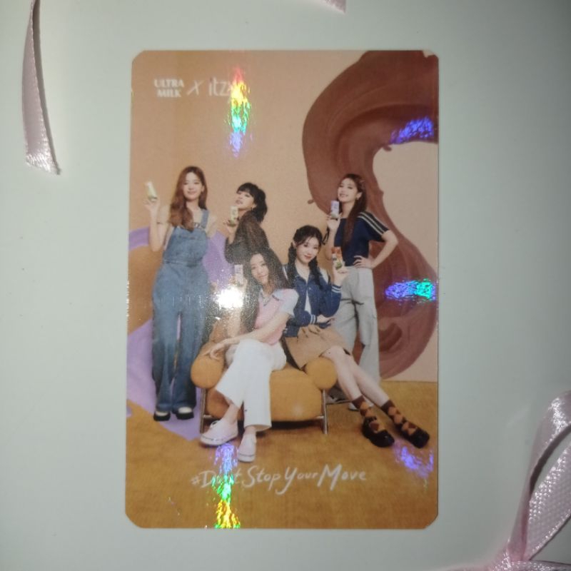 Photocard Itzy x Ultramilk
