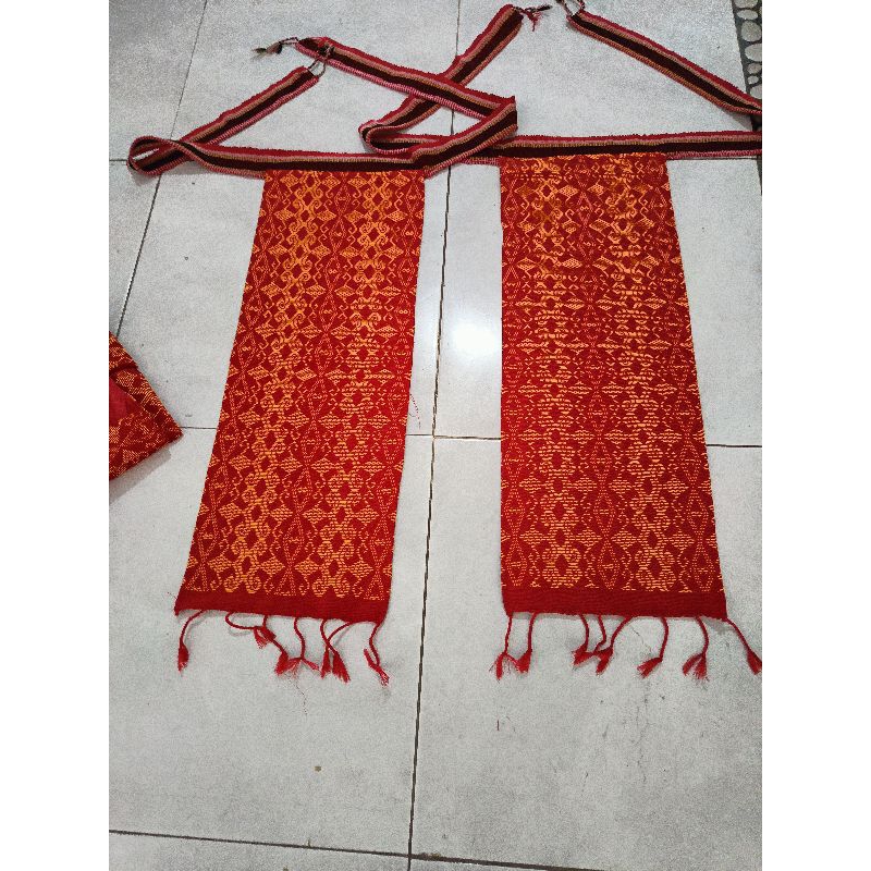 cawat kain sidan cawat khas Dayak iban