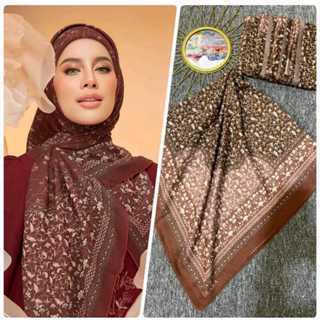 Segi Empat Motif Bunga katun ala Deara Series