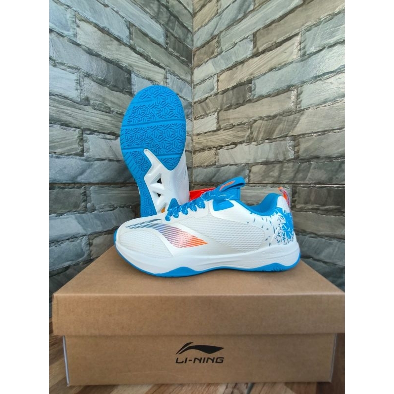 Sepatu Badminton Lining Hypersonic free kaos kaki sepatu badminton pria wanita