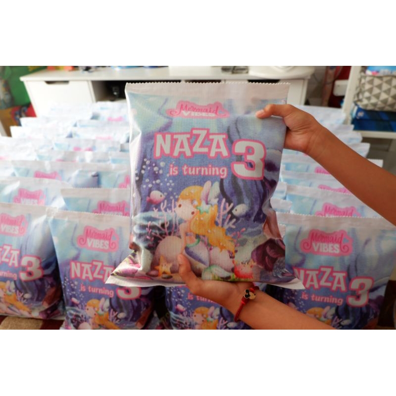 

Snack Bantal Ulang Tahun/Goodiebag Bantal/Hampers Ulang Tahun/Bingkisan Ulang Tahun Anak