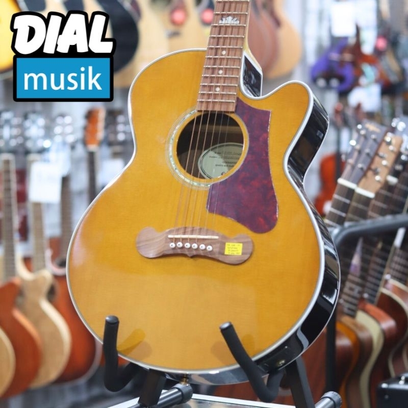 Epiphone EJ200SCE Coupe Cutaway Acoustic Electric Vintage Natural