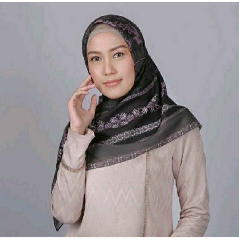 Zoya Lavatera Scraf | hijab segi empat motif bahan voal