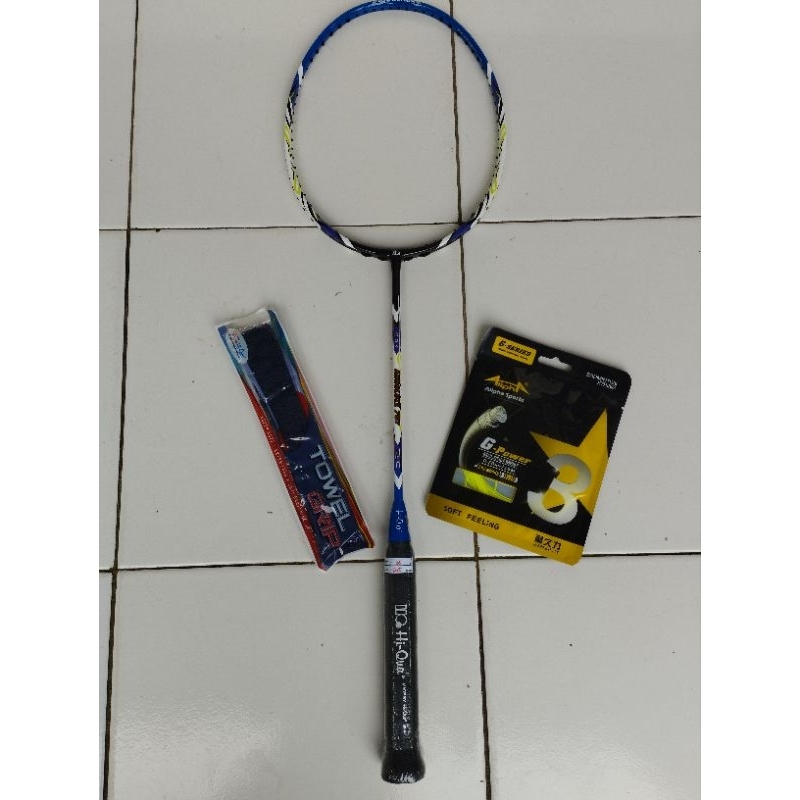 Raket Hi-Qua Absolute 707 + Tali Raket + Grip Handuk (Paket Hemat)