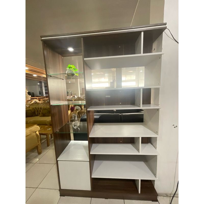 DIVIDER PARTISI - PENYEKAT RUANGAN -PARTISI RUANGAN WALNUT