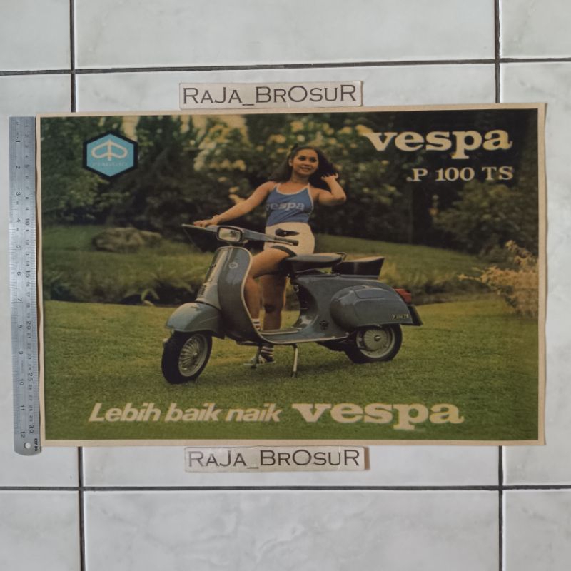 Poster brosur katalog iklan jumbo jadul lawas Piaggio Vespa P 100 TS/P100 TS/PTS100 2tak 2T 1980