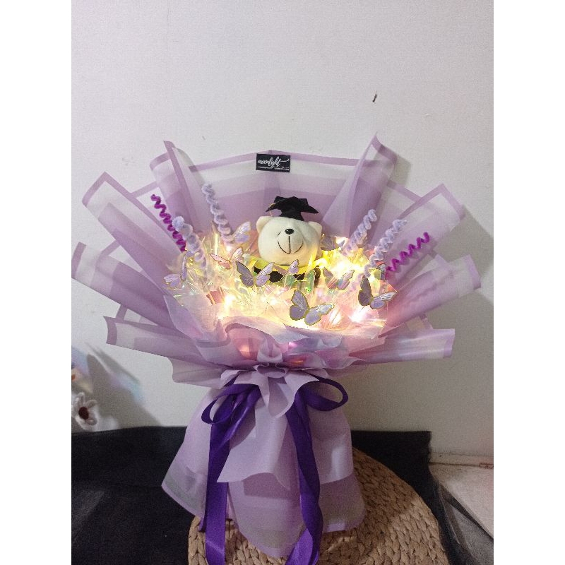 Buket graduation mix kupu kupu led