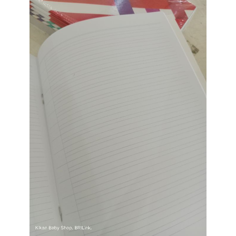 

Buku tulis halus SDA 38 lembar isi 10 buku
