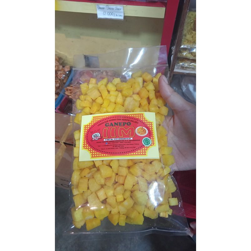 

Ganepo dan kue karambia
