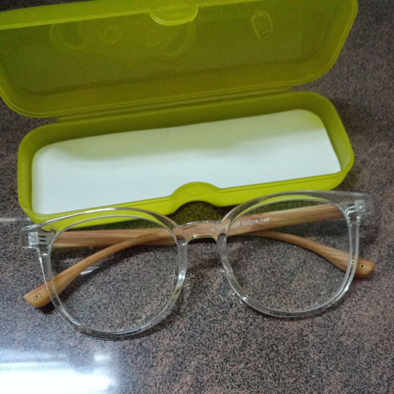 kacamata no minus gagang motif kayu
