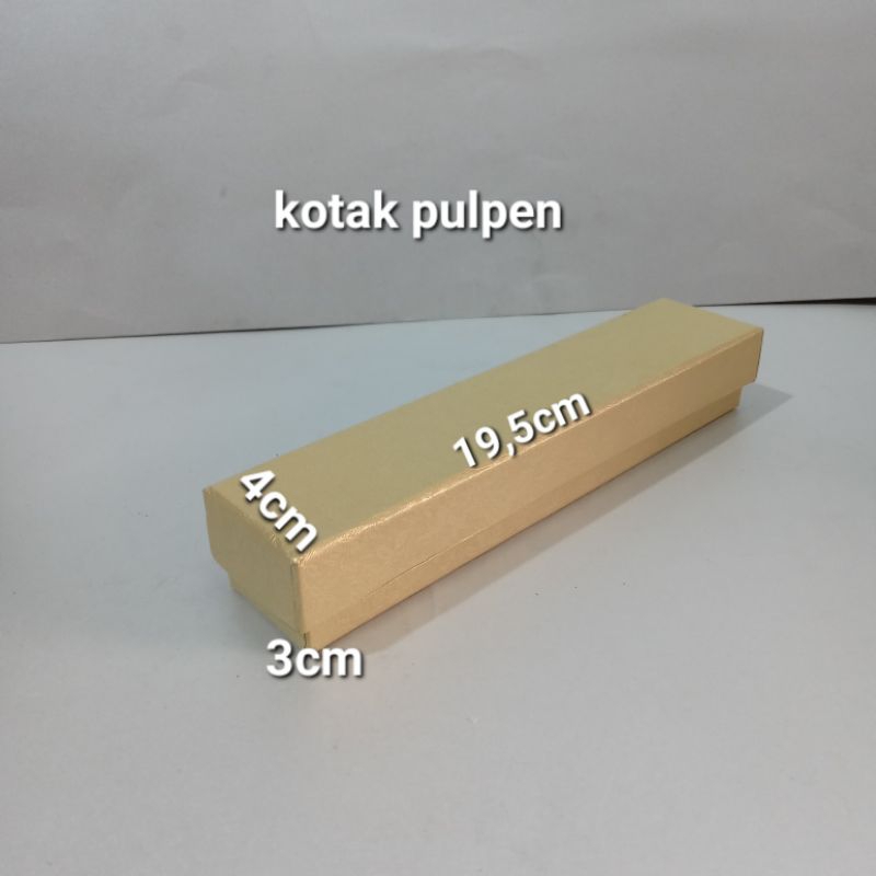 

kotakkado u/pulpen/softbox/hardbox ukuran (19,5×4×3)cm /1 pcs