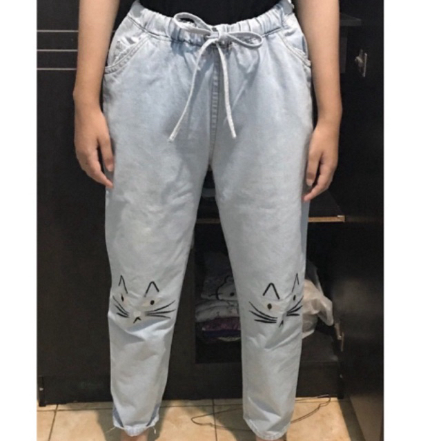 preloved jeans kucing