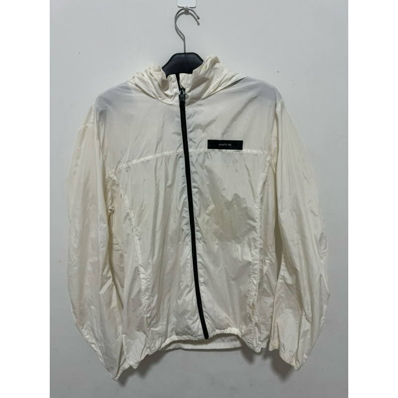 Jaket olahraga/jaket running/sporty Unisex cewek/cowok preloved/thrift/second