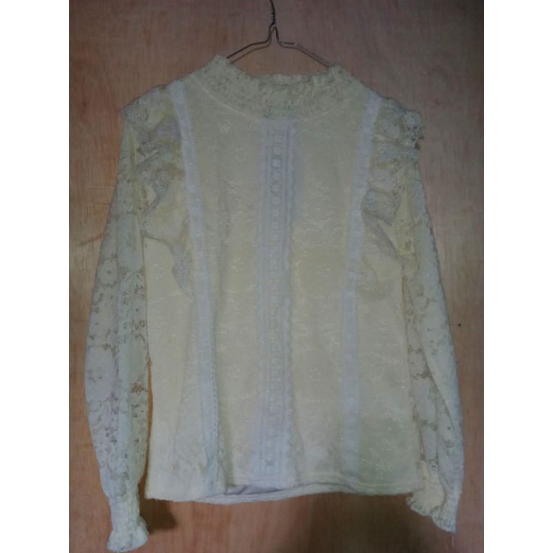 [PRELOVED] BLOUSE BRUKAT