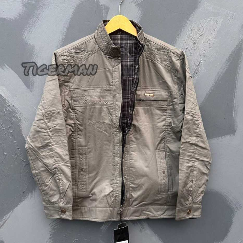 Jaket katun pria / jaket bolak balik import / jaket katun import / jaket bomber pria / jaket bomber 