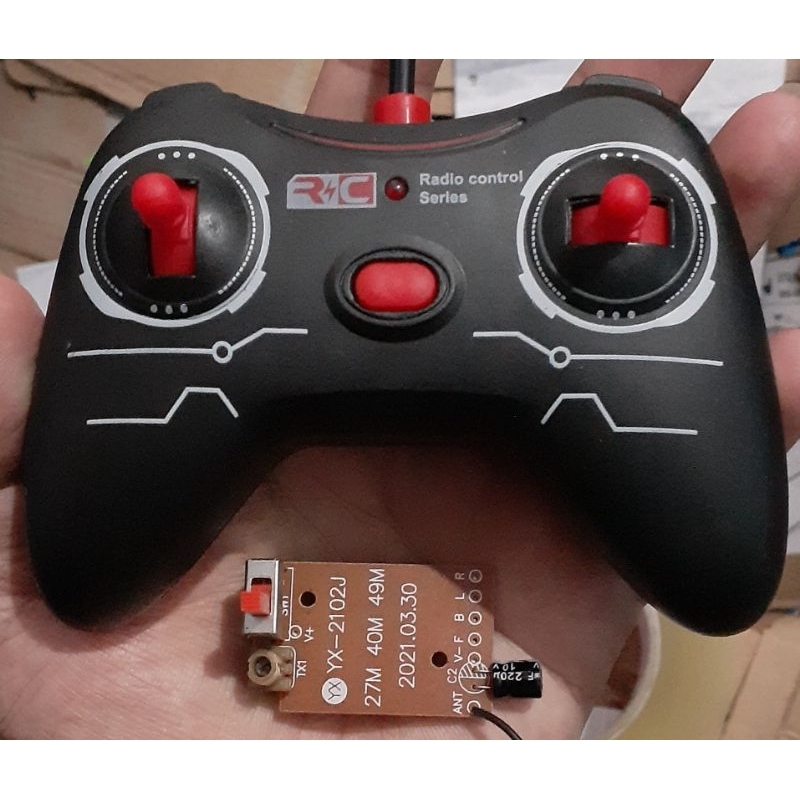 REMOTE CONTROL SET + RECEIVER 27MHZ - 40MHZ