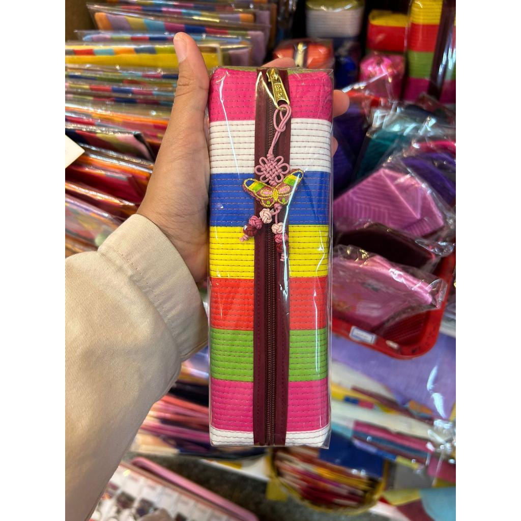 

TEMPAT PENSIL SOUVENIR KOREA ASLI