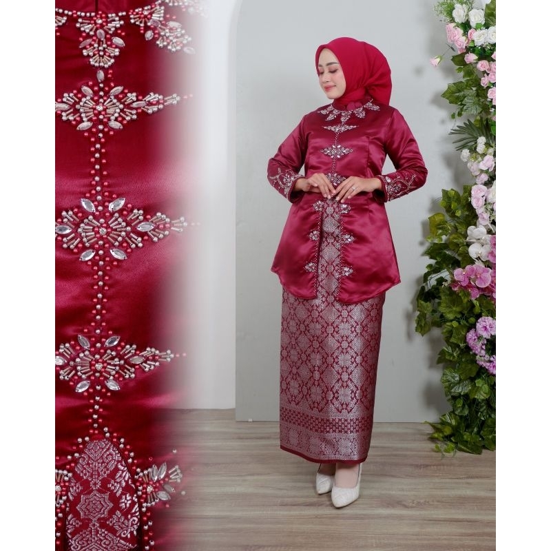 Setelan kebaya kurung melayu//Kebaya tunik tafeta payet//Kebaya kurung tafeta payet//Kebaya Tafeta