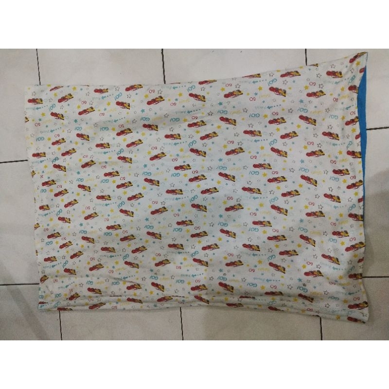 Gendongan Kaos / Geos Mere et moi preloved