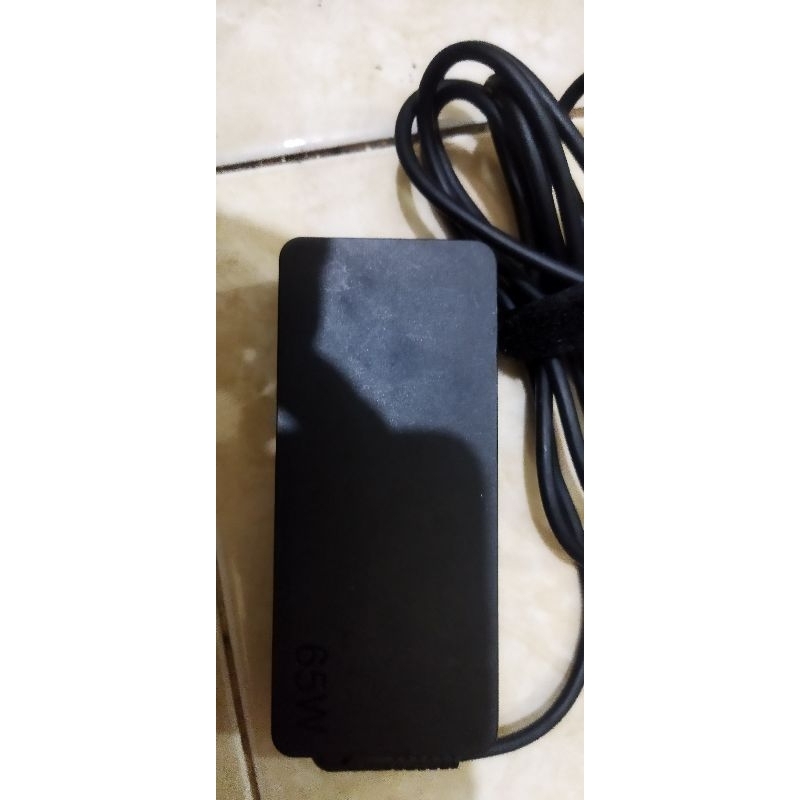 Lenovo 65 Watt Power Adaptor   Genuine