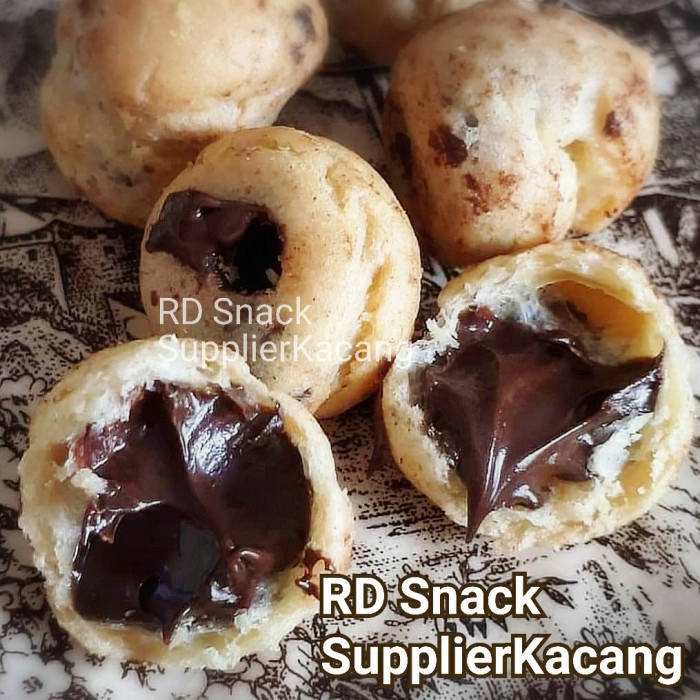 

TERBATAS Soes Coklat 25gram Kue Soes Cokelat Wallens RD Snack Jakarta