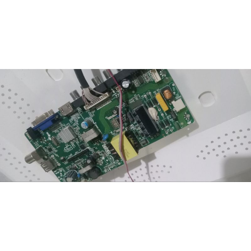 MB Tv led changhong L24G3