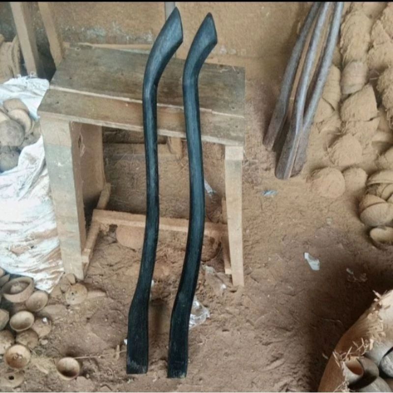 Doran kayu ruyung aren hitam / gagang cangkul