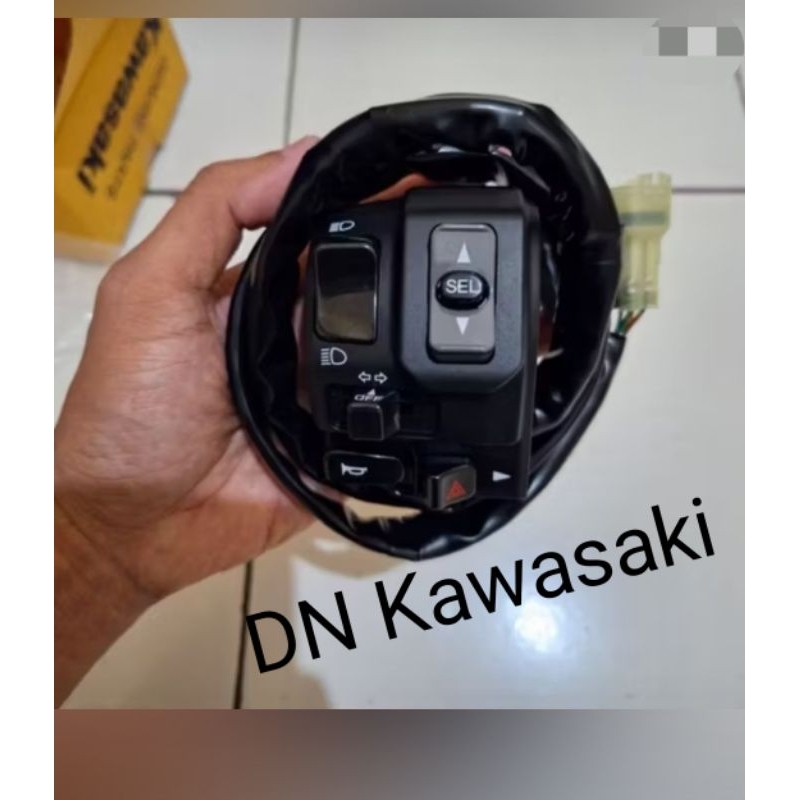 saklar kiri saklar holder kiri Kawasaki zx25R zx25R original